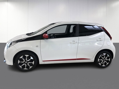 Toyota Aygo1,0 VVT-I X-Cellence + Connect 72HK 5d