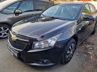 Chevrolet Cruze 1,8 LS