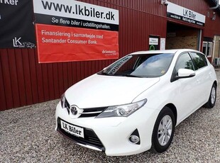 Toyota Auris 1,6 T2