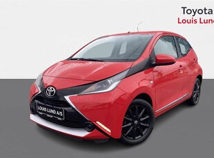 Toyota Aygo 1,0 VVT-I X-Play + X-Touch 69HK 5d