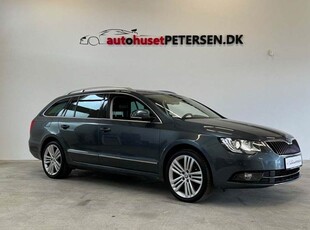 Skoda Superb 2,0 TDi 140 Elegance Combi DSG