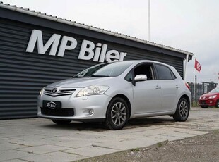 Toyota Auris 1,6 T2