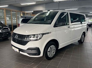 VW Multivan 2,0 TDi 150 Highline kort