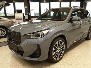 BMW iX1 xDrive30 EL Fully Charged 4x4 313HK 5d Aut.