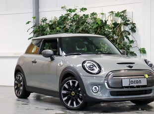 MINI Cooper SE Trim XL 3d