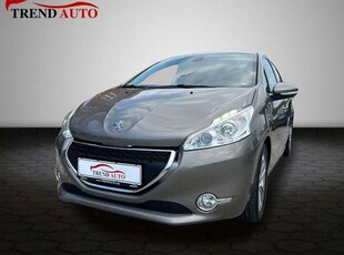 Peugeot 208 1,2 VTi Allure Sky