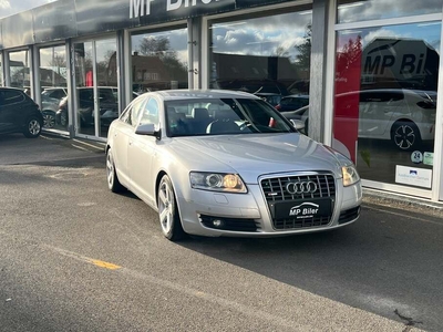 Audi A6 TDi 140 - Sedan