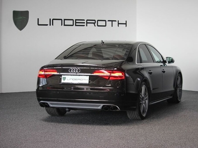 Audi S8 TFSi quattro Tiptr. - Stor Sedan 4x4 Aut.