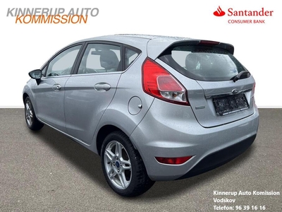 Ford Fiesta SCTi 100 Titanium - Halvkombi