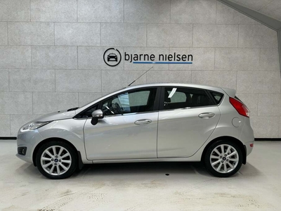 Ford Fiesta SCTi 125 Titanium - Halvkombi