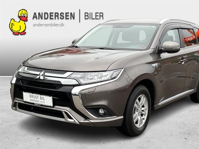 Mitsubishi Outlander 2,4 PHEV Plugin-hybrid Inform+ 4WD 224HK 5d 6g Trinl. Gear