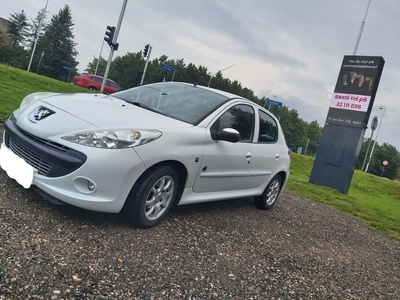 Peugeot 206+ HDi 68 Generation+ - Halvkombi