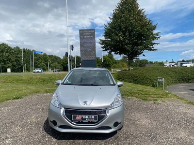 Peugeot 208 VTi Active - Halvkombi