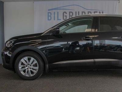 Peugeot 3008 BlueHDi 120 Allure - CUV