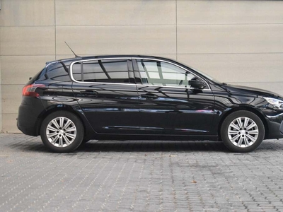 Peugeot 308 BlueHDi 120 Allure Sky - Halvkombi