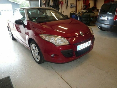 Renault Megane III dCi 130 Dynamique CC - Mellem Cabriolet Coupe