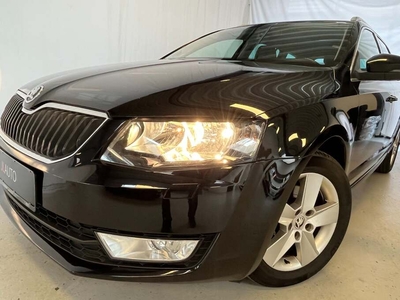 Skoda Octavia TSi 150 Style Combi DSG - St.car Aut.