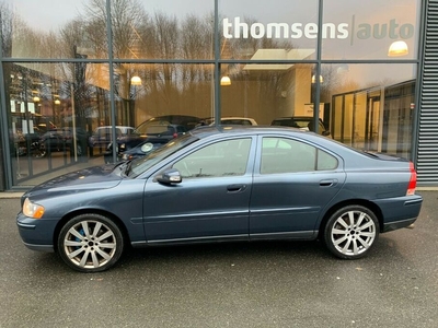 Volvo S60 D 163 Summum - Stor Sedan