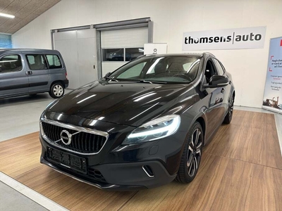 Volvo V40 CC D2 120 Momentum - Halvkombi