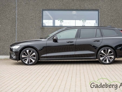 Volvo V60 D4 190 Momentum aut. AWD - St.car 4x4 Aut.