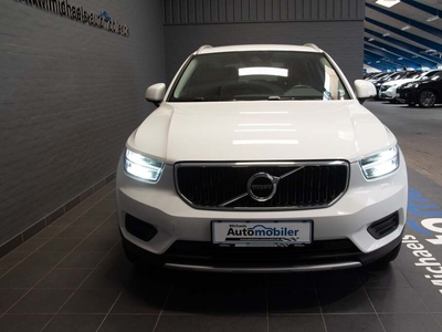 Volvo XC40 D3 150 Momentum aut. - SUV Aut.