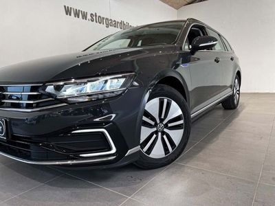 VW Passat GTE Variant DSG - St.car Aut.