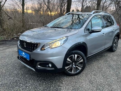 Peugeot 2008 1,2 e-THP 110 Desire Sky