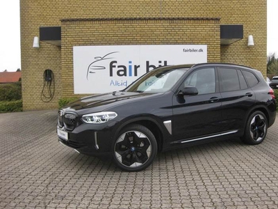 BMW iX3 Charged Plus