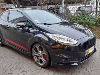 Ford Fiesta 1,6 EcoBoost ST2 182HK 3d 6g