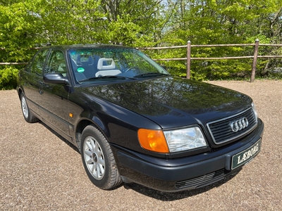 Audi 100