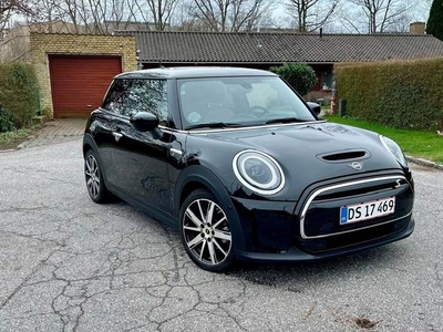 Mini Cooper SE Yours Trim