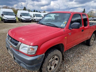 Toyota HiLux 2,5 D-4D 102 Ex.Kab 4x4