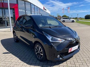 Toyota Aygo 1,0 VVT-i x-black