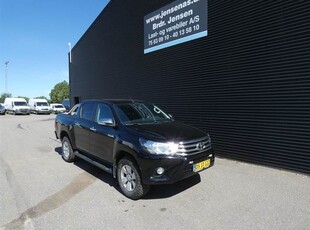 Toyota HiLux 2,4 D-4D 4x4 150HK DobKab Aut.