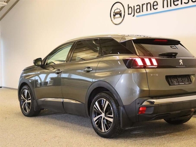 Peugeot 3008 BlueHDi 120 Allure EAT6 - CUV Aut.