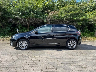 Peugeot 308 BlueHDi 130 Allure+ - Halvkombi