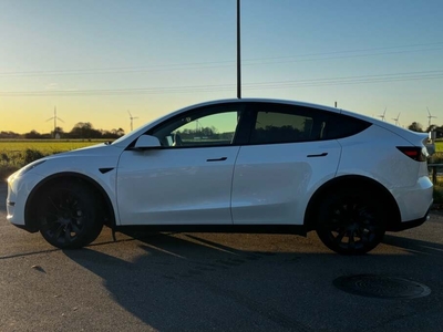 Tesla Model Y Long Range AWD - CUV 4x4 Aut.