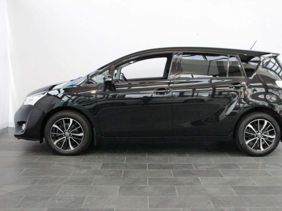 Toyota Verso VVT-i T2 Premium 7prs