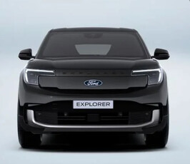 Ford Explorer Select Extended Range 5d