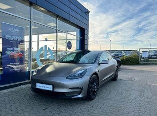 Tesla Model 3 EL Performance Hvidt intræk + Enhanced Autopilot AWD 513HK Aut.