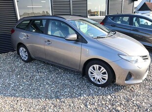 Toyota Auris 1,6 T2+ Comfort Touring Sports