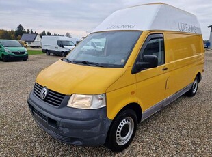 VW Transporter 2,5 TDi 130 Kassevogn lang/høj