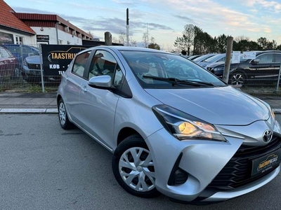 Toyota Yaris 1,0 VVT-i T2