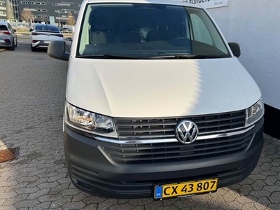 VW Transporter 2,0 TDi 90 Kassevogn kort