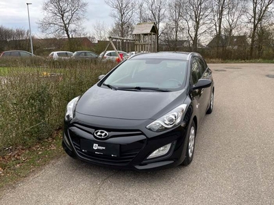 Hyundai i30 1,6 CRDi 110 Comfort CW Eco