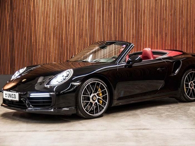 Porsche 911 Turbo S 3,8 Cabriolet PDK