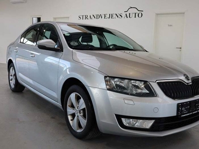 Skoda Octavia 1,6 TDi 105 Elegance DSG