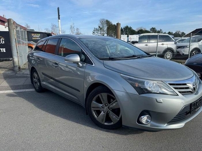 Toyota Avensis 1,8 VVT-i T2 Premium stc.