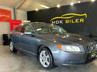 Volvo S80 2,5 T Momentum aut. 4d