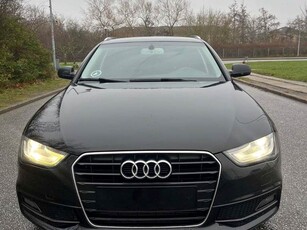 Audi A4 2,0 TDi 150 S-line Avant